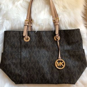 Michael Kors purse